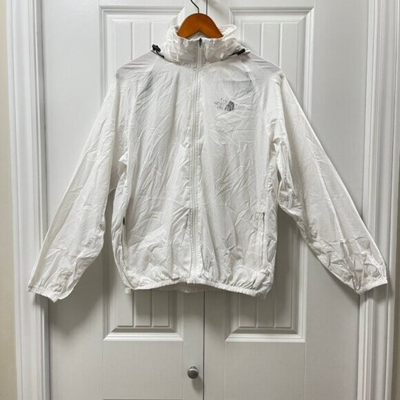 The North Face Packable Translucent  Windbreaker White – L - Picture 2 of 13